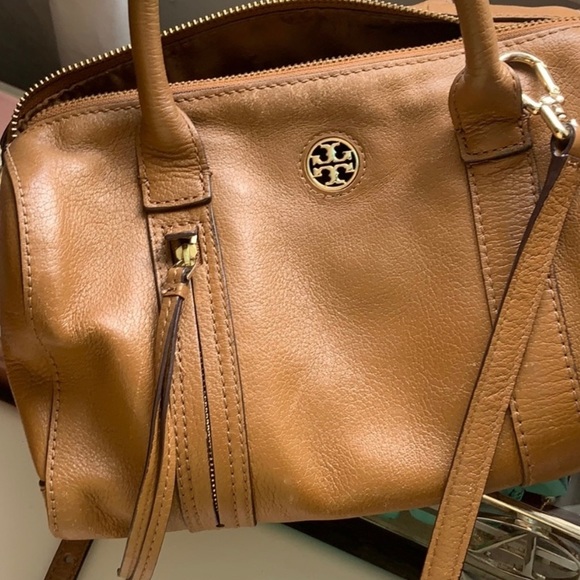 Tory Burch Handbags - Tory Burch Brown Purse